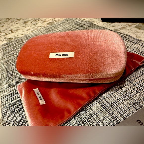 Miu Miu sunglasses / glasses Case - Picture 1 of 3